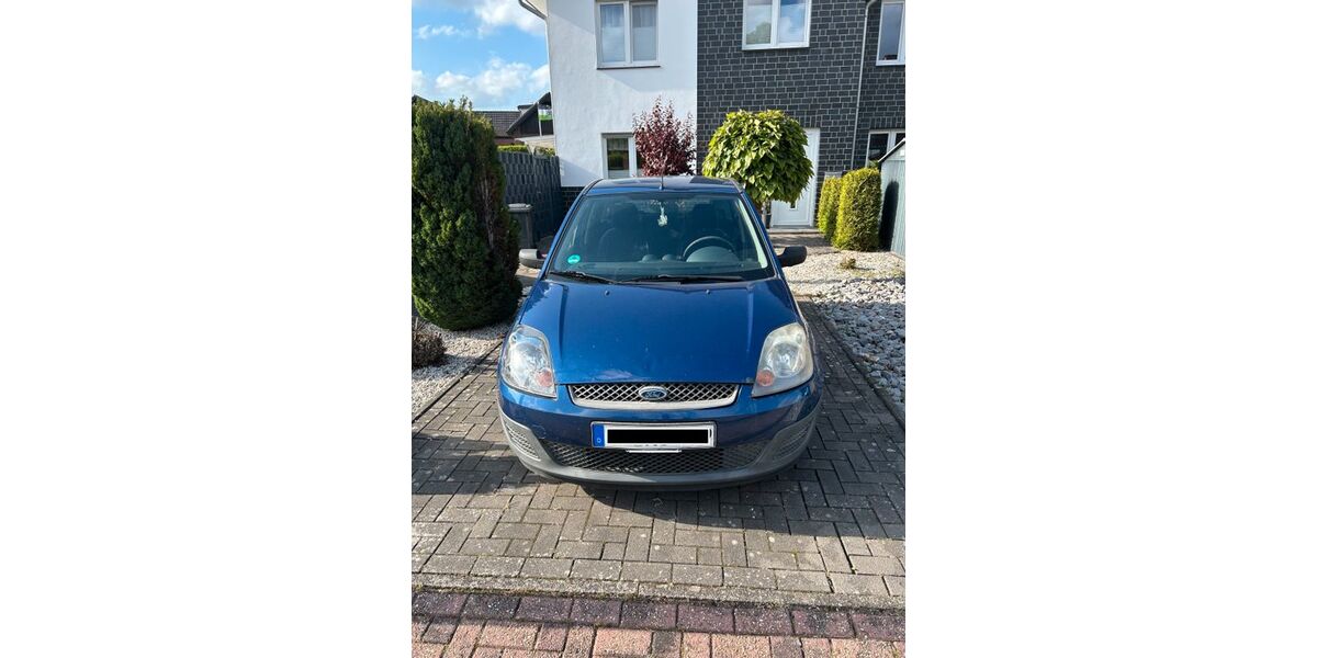 Ford Fiesta 150.000 km 1.990 &euro; Velen 46342