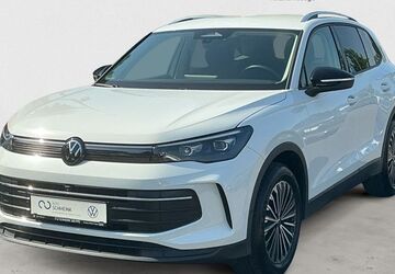 VW Tiguan 25.318 km 32.880 &euro; Bocholt 46395
