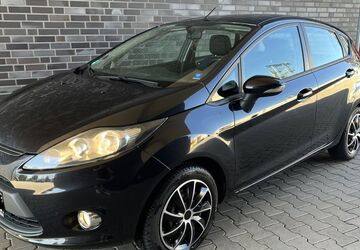 Ford Fiesta 99.000 km 5.000 &euro; Bocholt 46395