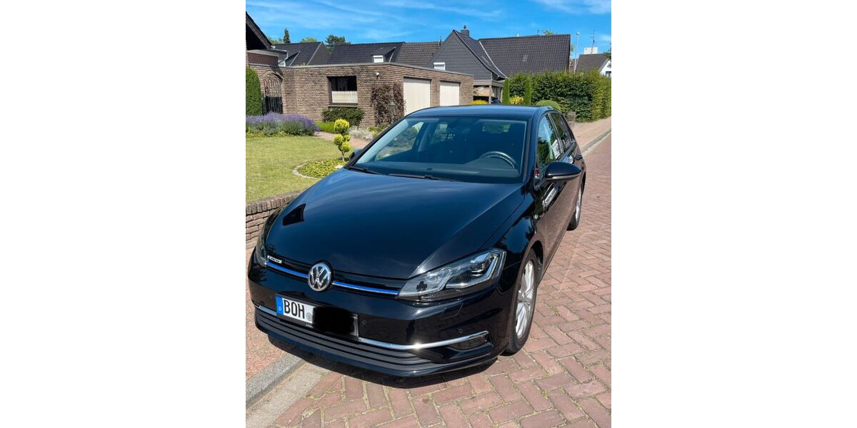 VW Golf 61.360 km 16.300 &euro; Bocholt 46399