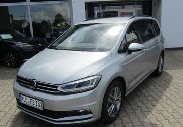 VW Touran 5.555 km 41.950 &euro; Emmerich am Rhein 46446