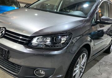 VW Touran 99.559 km 11.500 &euro; Voerde 46562