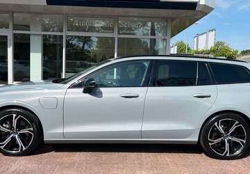 Volvo V60 12.700 km 44.850 &euro; Bocholt 46395