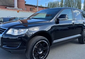 VW Touareg 296.600 km 4.900 &euro; Bocholt 46395