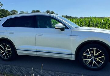 VW Touareg 68.000 km 42.300 &euro; Bocholt 46395
