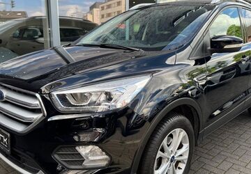 Ford Kuga 77.000 km 15.250 &euro; Bocholt 46397