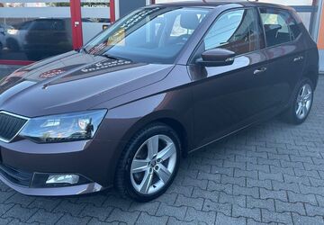 Skoda Fabia 99.600 km 9.780 &euro; Voerde 46562