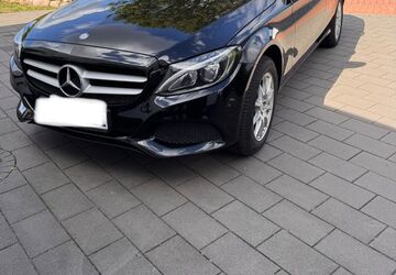 Mercedes-Benz 220 307.186 km 8.500 &euro; Bocholt 46395