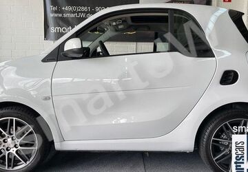 Smart ForTwo 23.681 km 33.799 &euro; Borken 46325