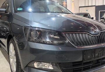 Skoda Fabia 110.000 km 9.500 &euro; Voerde 46562