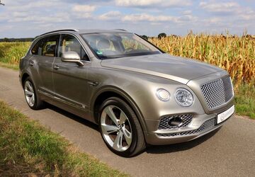 Bentley Bentayga 84.975 km 99.900 &euro; Bocholt 46395