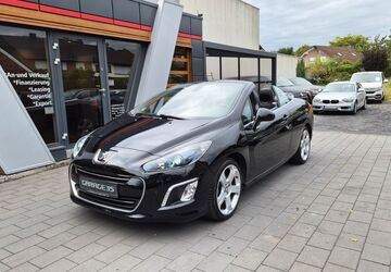 Peugeot 308 89.000 km 9.990 &euro; Bocholt 46395