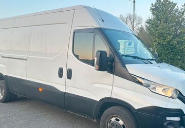 IVECO Andere 187.000 km 20.500 &euro; Isselburg 46419